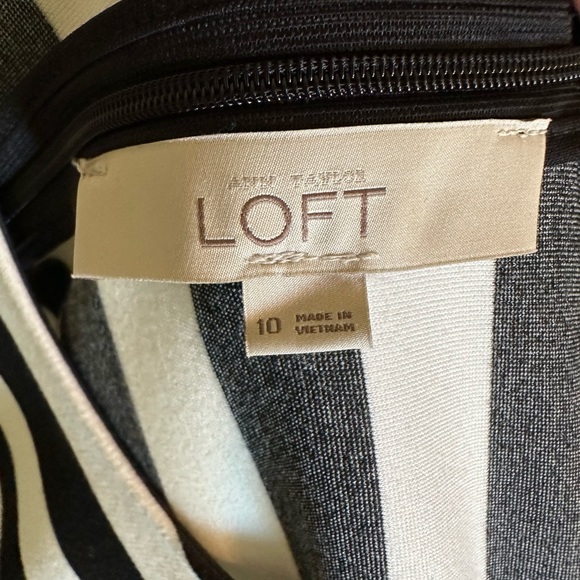 LOFT striped dress! - Picture 4 of 5